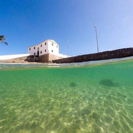 Apart Hotel Frente Mar Em Ondina Salvador Exterior photo